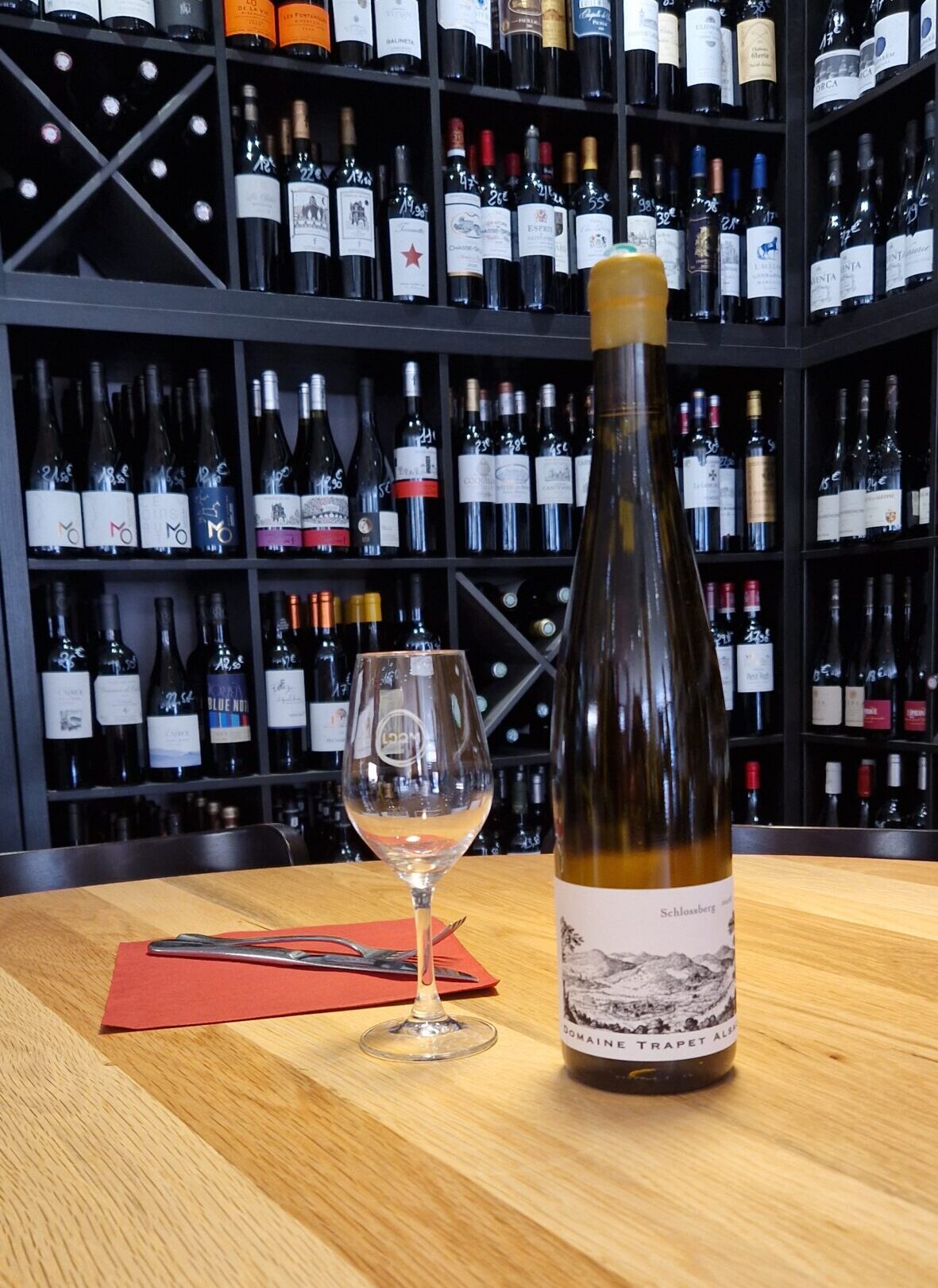Les Domaines Qui Montent : Caviste & Epicerie fine à Mulhouse